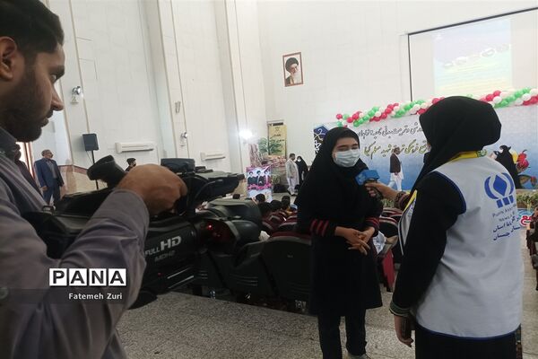 تجلیل از برگزیدگان مرحله استانی هشتمین دوره جشنواره نوجوان خوارزمی در سیستان و بلوچستان