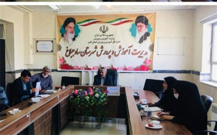 بسترهای لازم برای رسیدن دانش‌آموزان به آرزوهای خود از طریق هدایت تحصیلی آزادانه و آگاهانه فراهم شود