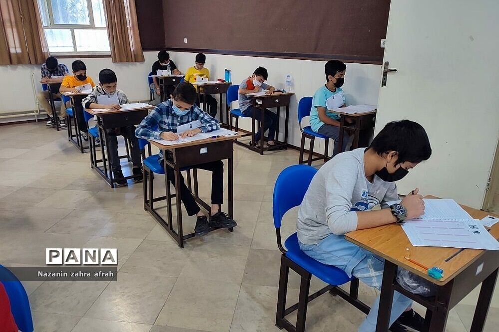 برگزاری آزمون ورودی پایه هفتم مدارس سمپاد در رودهن