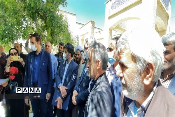 حضور وزیر بهداشت در شهرستان فریدونشهر