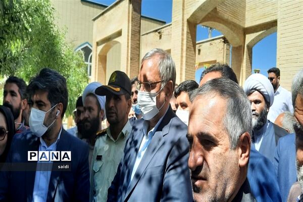 حضور وزیر بهداشت در شهرستان فریدونشهر
