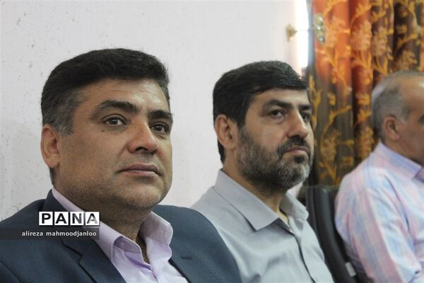 نشست مدیران مدارس شهرستان گلوگاه