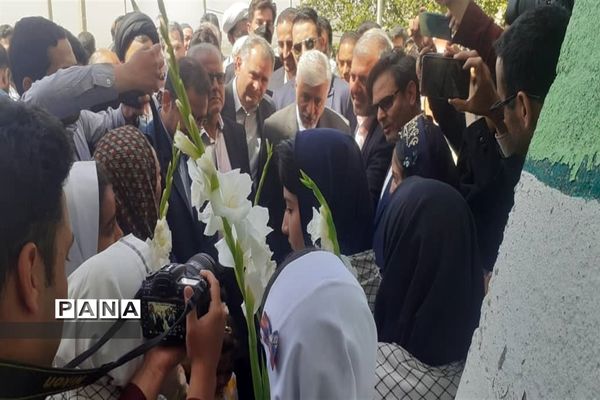 سفر وزیر ورزش و جوانان به شهرستان سمیرم