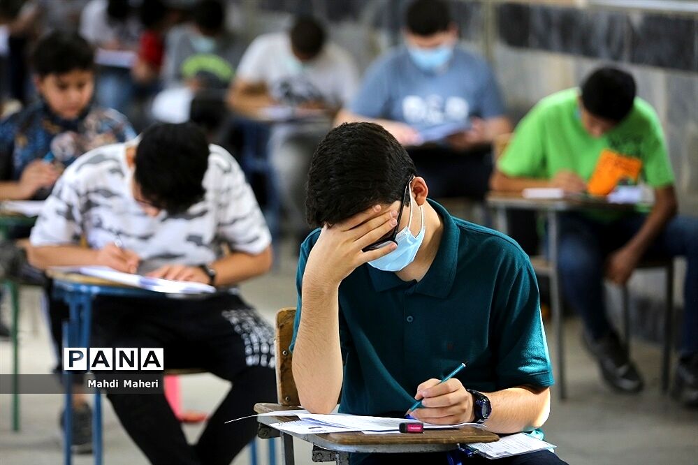 بازدید رئیس سازمان استعدادهای درخشان از مراکز آزمون سمپاد تهران