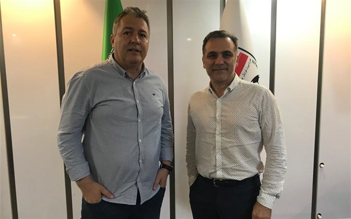 نشست سرپرست فدراسیون و سرمربى درباره برنامه‌هاى تیم ملى