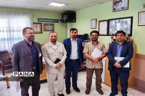 بازدید مدیرکل آموزش و پرورش قم از حوزه‌های امتحان ورودی تیزهوشان