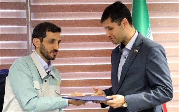 امضای تفاهم‌نامه همکاری بین شرکت راه‌آهن و شرکت فولاد مبارکه اصفهان