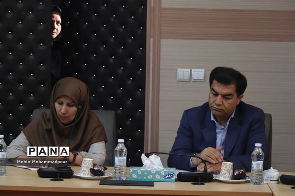 جلسه کمیته فرهنگی پیشگیری از آسیب‌های اجتماعی
