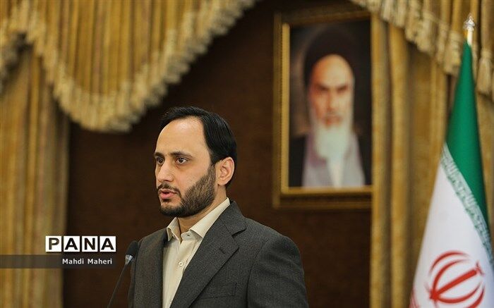 بهادری جهرمی: سیاست خارجی دولت بر دیپلماسی همسایگی متمرکز شده است