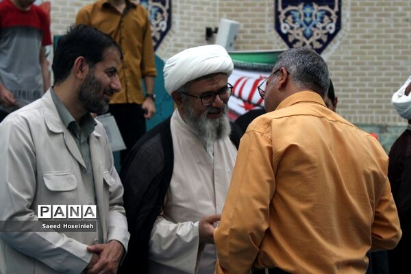 آیین تجلیل از برگزیدگان مسابقات قرآن، عترت و نماز ناحیه 4 قم