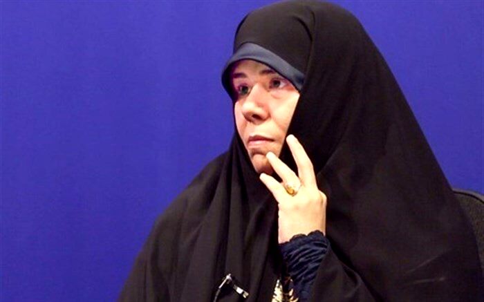 نماینده تهران از پاسخ وزیر بهداشت به صورت مشروط قانع شد