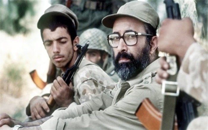 شخصیت شهید چمران یکی از بهترین الگوها برای جوانان و نوجوانان است/ فیلم