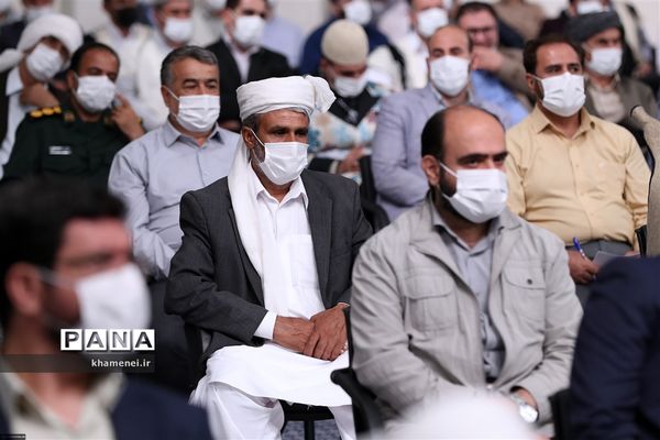 دیدار دست‌اندرکاران کنگره ملی شهدای عشایر با مقام معظم رهبری