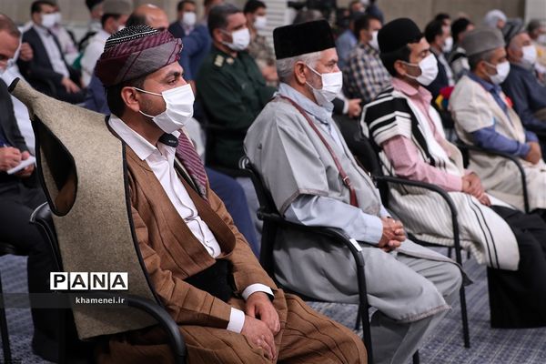دیدار دست‌اندرکاران کنگره ملی شهدای عشایر با مقام معظم رهبری