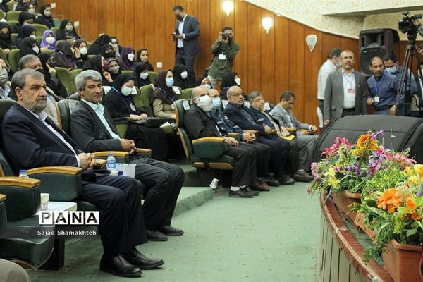 همایش علمی فرصت‌ها و چالش‌های استان خوزستان با حضور معاون اقتصادی رئیس جمهوری در اهواز