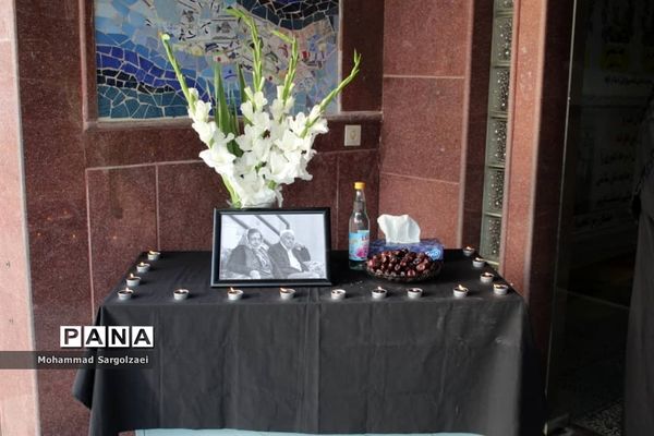 مراسم تشییع پیکر معلم بازنشسته و خیر مدرسه‌ساز