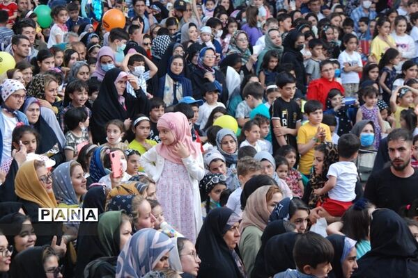 افتتاح جشنواره بین‌المللی تئاتر کودک و نوجوان در همدان