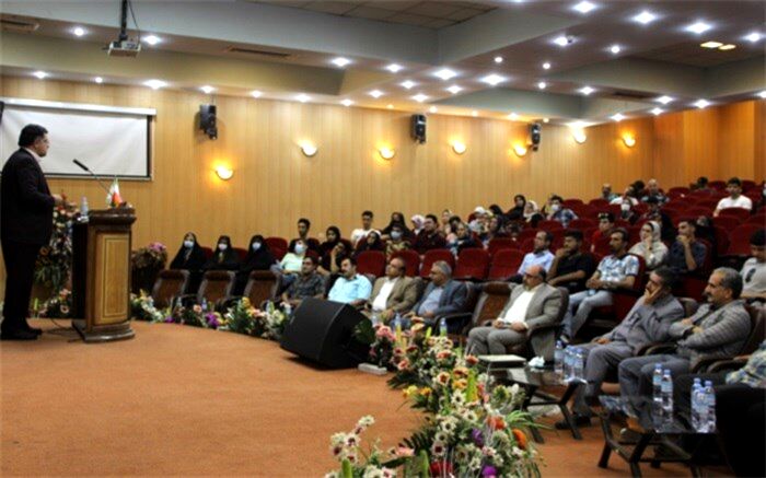 نگاه عمیق دانش‌آموزان و والدین به موضوع انتخاب رشته‌ دانشگاهی یک ضرورت مهم است