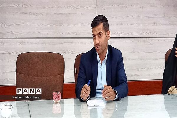 نشست کارگروه تخصصی عفاف و حجاب در آموزش و پرورش ملارد