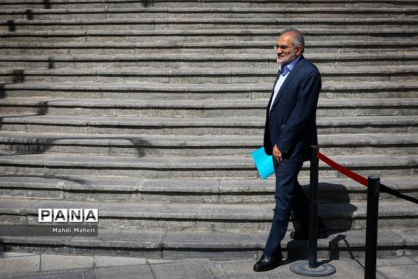 حاشیه جلسه هیات دولت