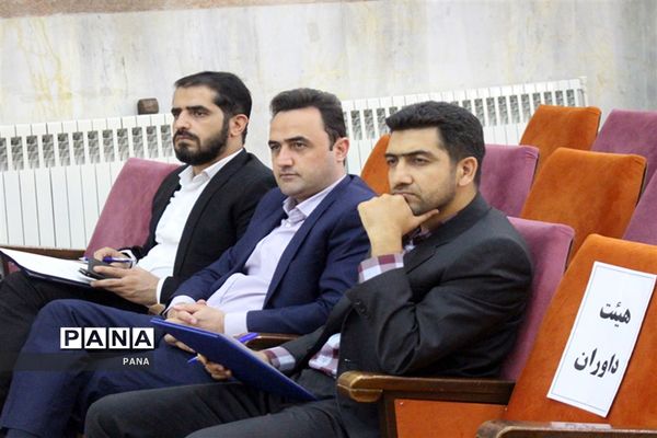 فینال مناظره دانش‌آموزی آذربایجان غربی