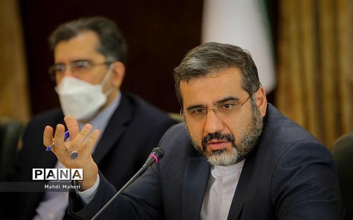 وزیر ارشاد: کارگروه ساماندهی مد و لباس دستخوش تحول انقلابی شده است