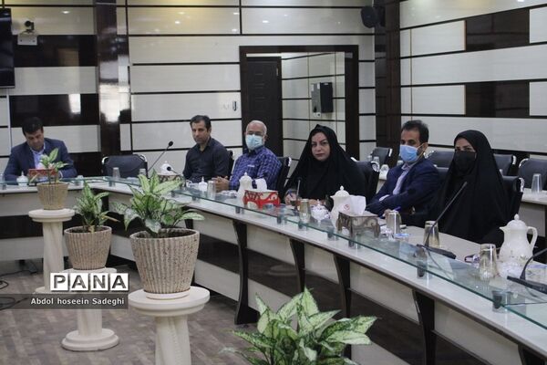 جلسه ستاد برنامه‌ریزی فعالیت‌های تابستانی دانش‌آموزان استان بوشهر
