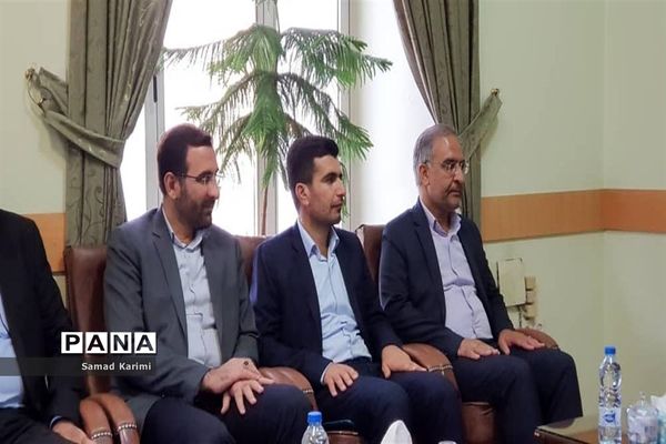 دیدار وزیر آموزش و پرورش با نماینده ولی فقیه در استان فارس