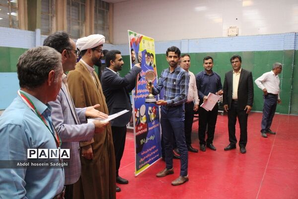 جشنواره فرهنگی  ورزشی فرهنگیان استان بوشهر رشته تنیس روی میز آقایان