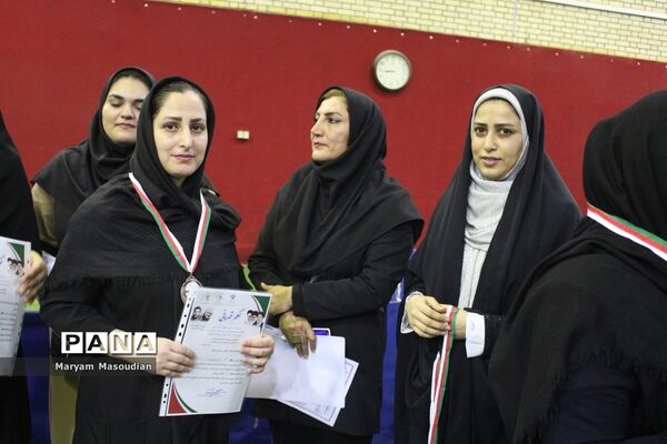 جشنواره فرهنگی ورزشی  فرهنگیان استان بوشهر رشته تنیس روی میز بانوان