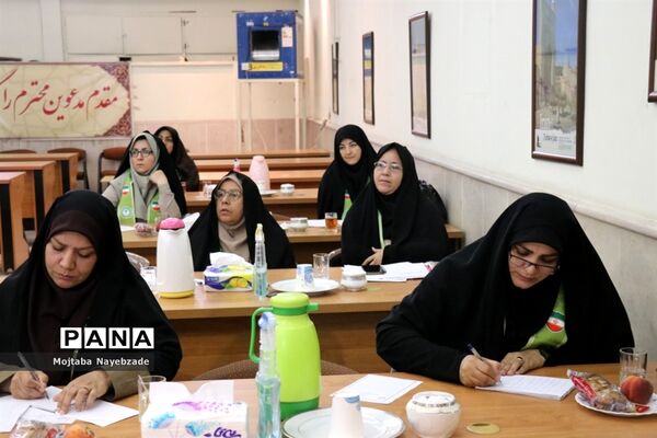 نشست مدرسان سازمان دانش‌آموزی خراسان رضوی