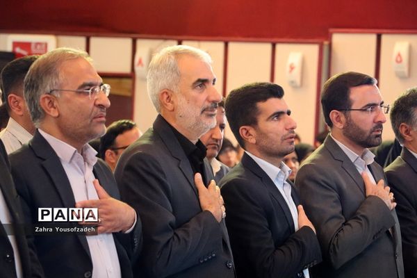 دیدار وزیر آموزش و پرورش با جمعی از معلمان و مدیران آموزش و پرورش استان فارس