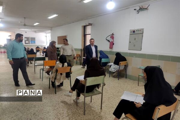 رقابت ۳۳۰ دانش‌آموز در آزمون مدارس نمونه دولتی