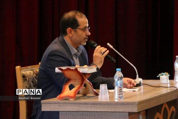 همایش خادمیاران رضوی ناحیه یک آموزش و پرورش قم