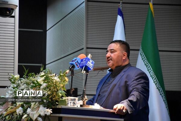 همایش گرامیداشت روز ملی اصناف با حضور پررنگ دانش‌آموزان پیشتاز و خبرنگاران پانا