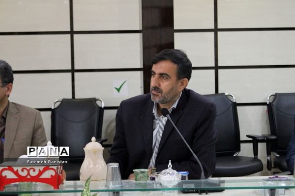 جلسه ستاد شاهد اداره‌کل آموزش و پرورش استان بوشهر