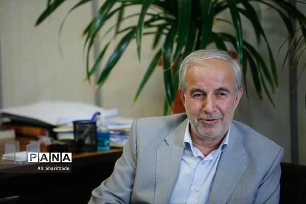 دیدار نماینده مردم رشت با قائم مقام معاون وزیر در سازمان دانش‌آموزی کشور
