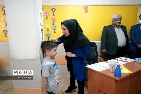 افتتاح پایگاه‌های طرح سنجش سلامت نوآموزان بدو ورود به مدارس در استان فارس