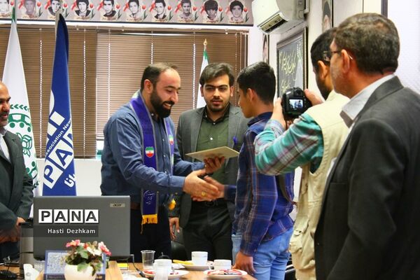 حضور حسین عبادتی در سازمان‌ دانش‌آموزی فارس