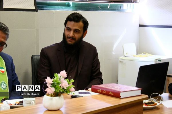 حضور حسین عبادتی در سازمان‌ دانش‌آموزی فارس