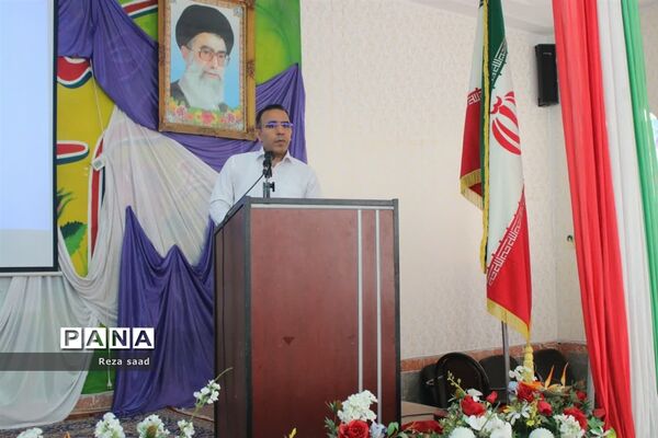نشست مدیران مقطع متوسطه ناحیه یک اهواز