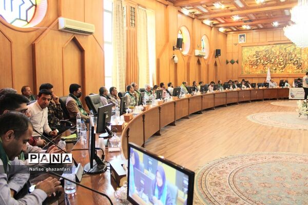 دیدار قائم مقام معاون وزیر در سازمان دانش‌آموزی کشور با مربیان پیشتاز سازمان دانش‌آموزی فارس