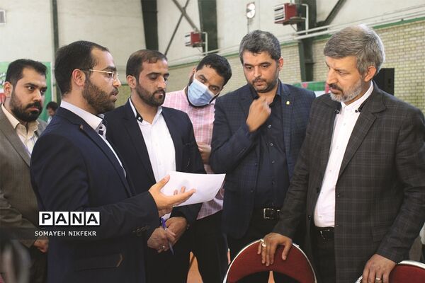 بازدید معاون پرورشی و فرهنگی وزارت آموزش و پرورش از رویداد ایده‌پردازی پیشخان