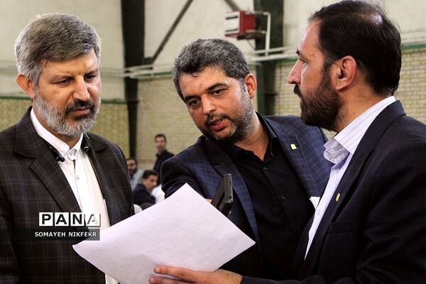 بازدید معاون پرورشی و فرهنگی وزارت آموزش و پرورش از رویداد ایده‌پردازی پیشخان