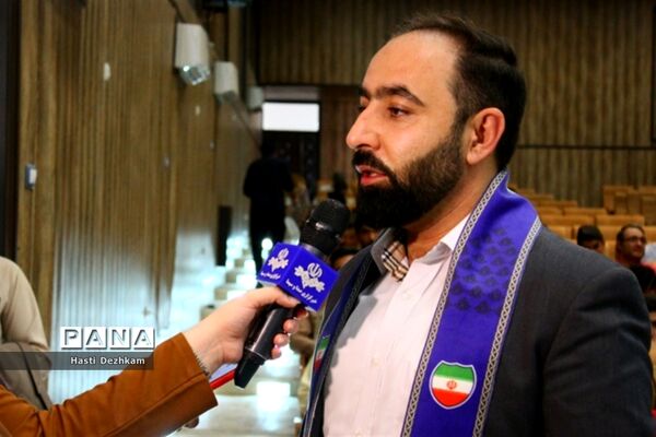 اولین نشست نمایندگان یازدهمین دوره مجلس دانش‌آموزی استان فارس