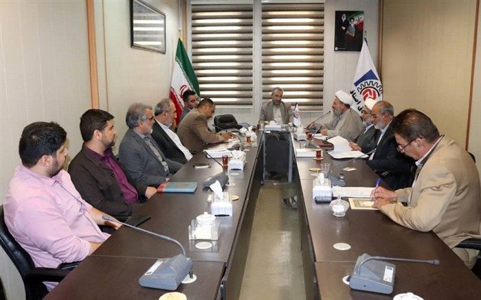 شوراهای امر به معروف در تمامی  اصناف قم تشکیل شود