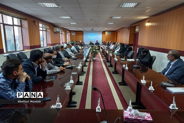 نشست هیات اندیشه‌ورز کانون بسیج فرهنگیان ناحیه کاشمر