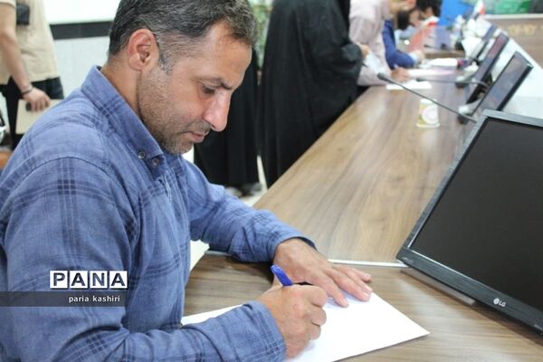 ملاقات مردمی سرپرست معاونت آموزش متوسطه مازندران در آموزش و پرورش استان مازندران