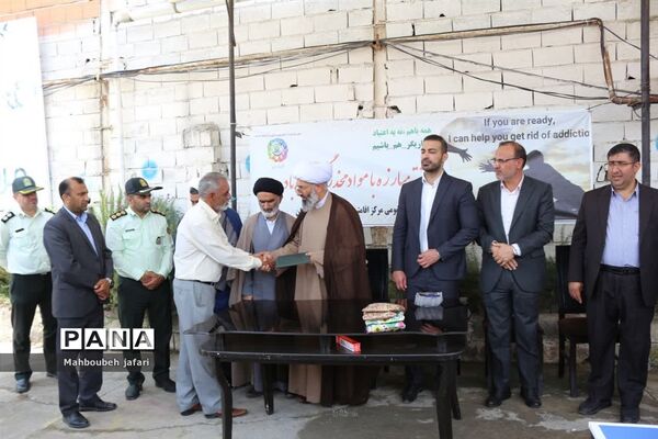 بازدید فرماندار میاندورود از کمپ ترک اعتیاد