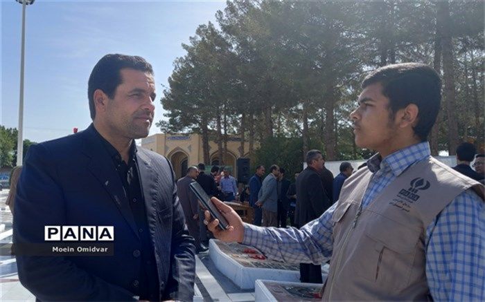 شرکت ۷۱۸ دانش‌آموز خلیل آبادی در کنکور سراسری